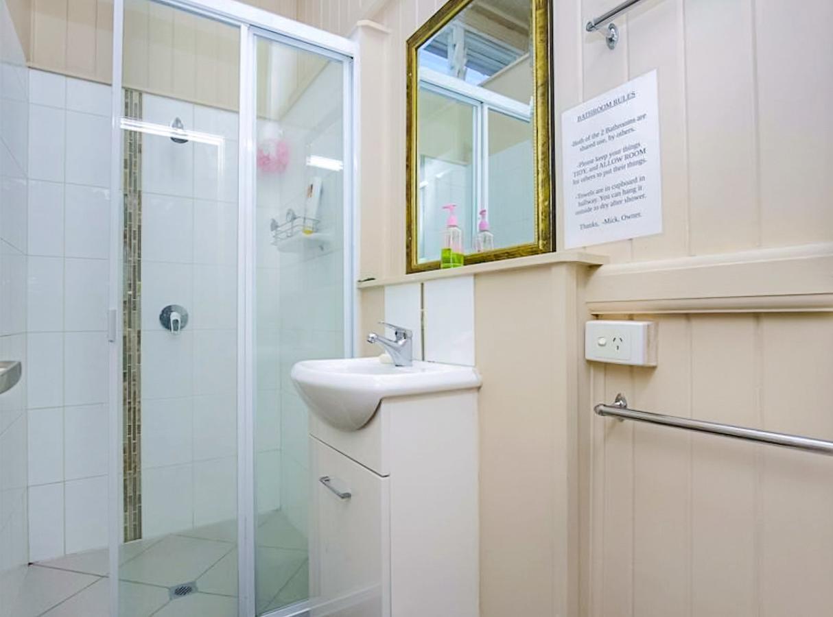 Bunk Inn Hostel Bundaberg Dış mekan fotoğraf